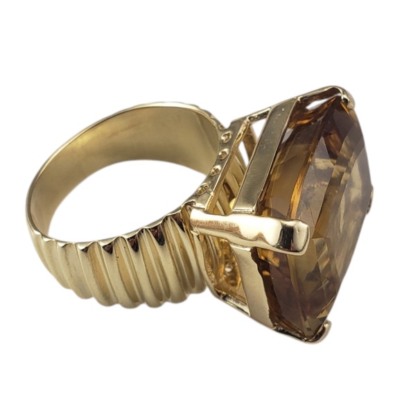 14 Karat Yellow Gold Citrine Ring Size 9  #20722 - Picture 4 of 8